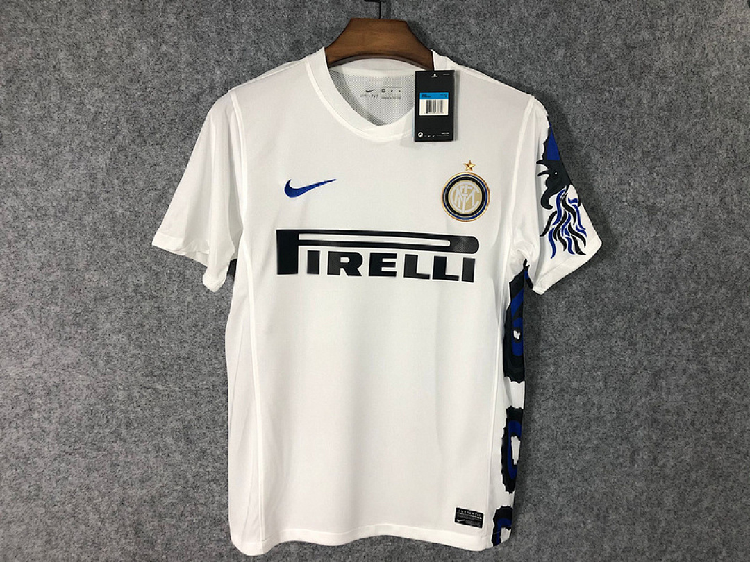 Retro 2010 Inter Milan away