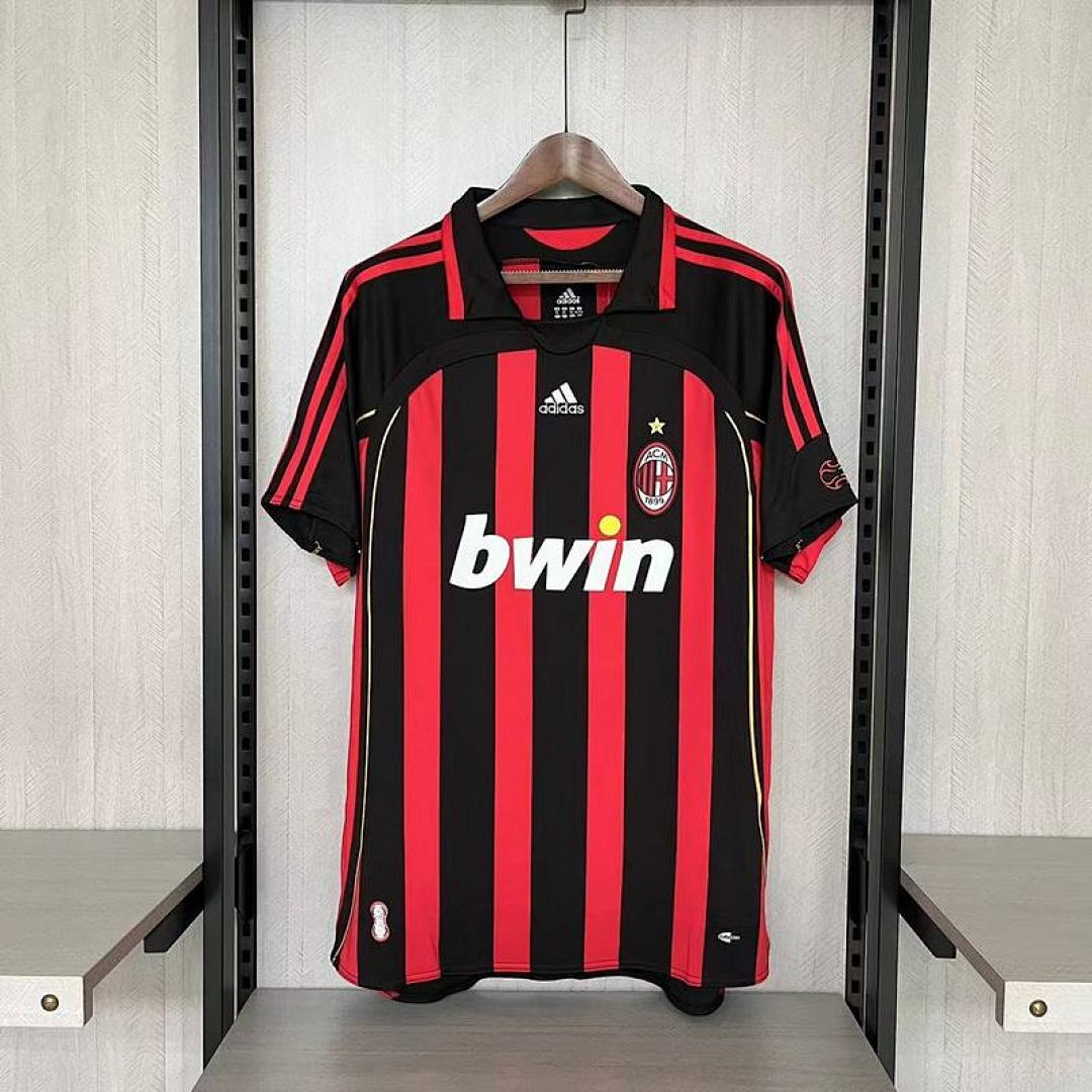 Retro 06/07 Milan home S-XXL