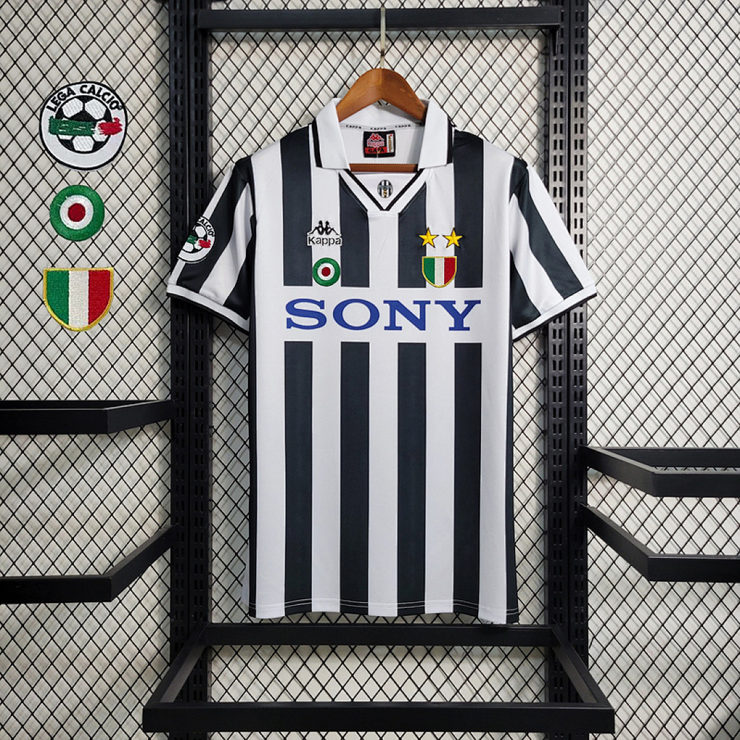 Retro 95-97 Juventus Home+Personalization+Patches