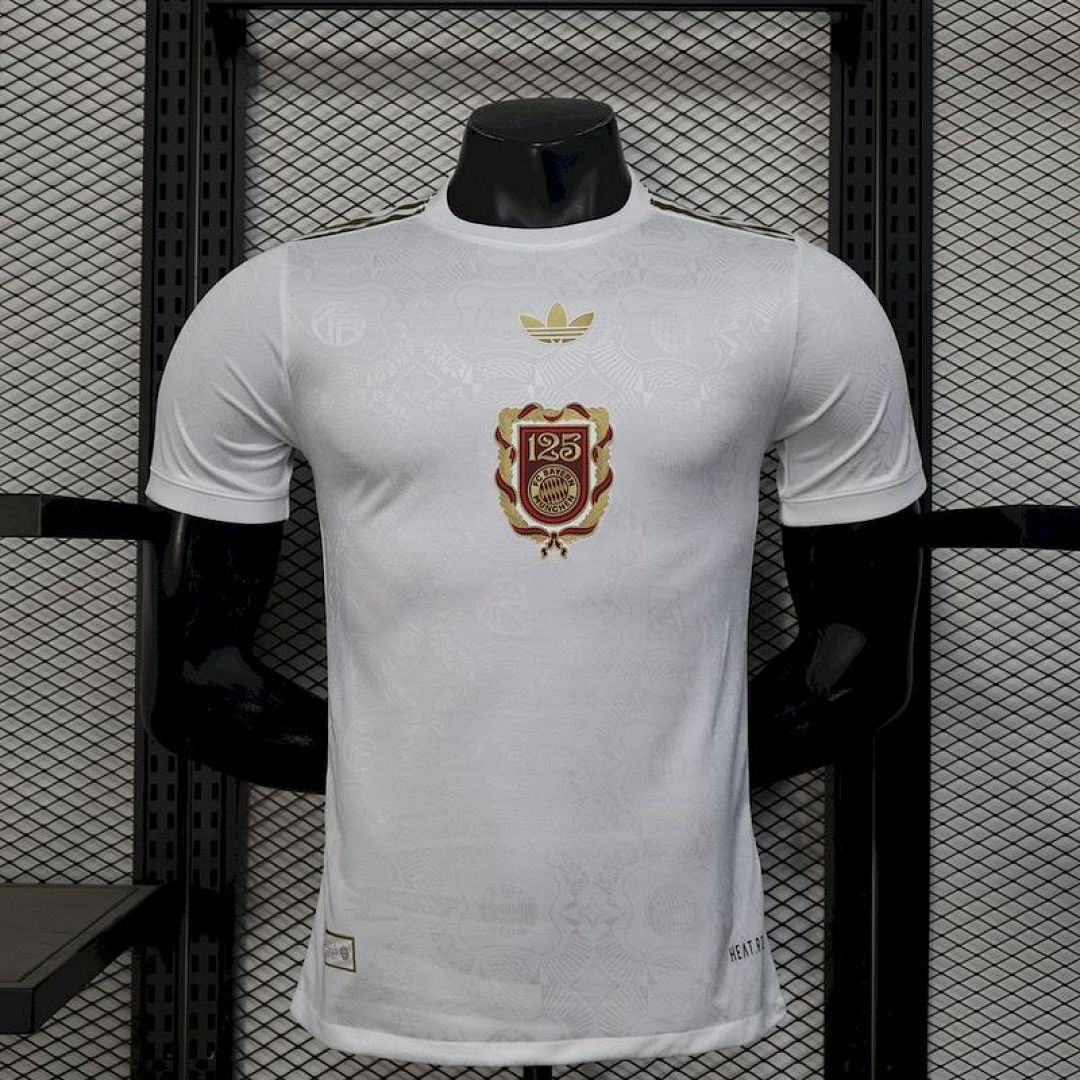 25-26 PLAYER Bayern Especial S-XXL