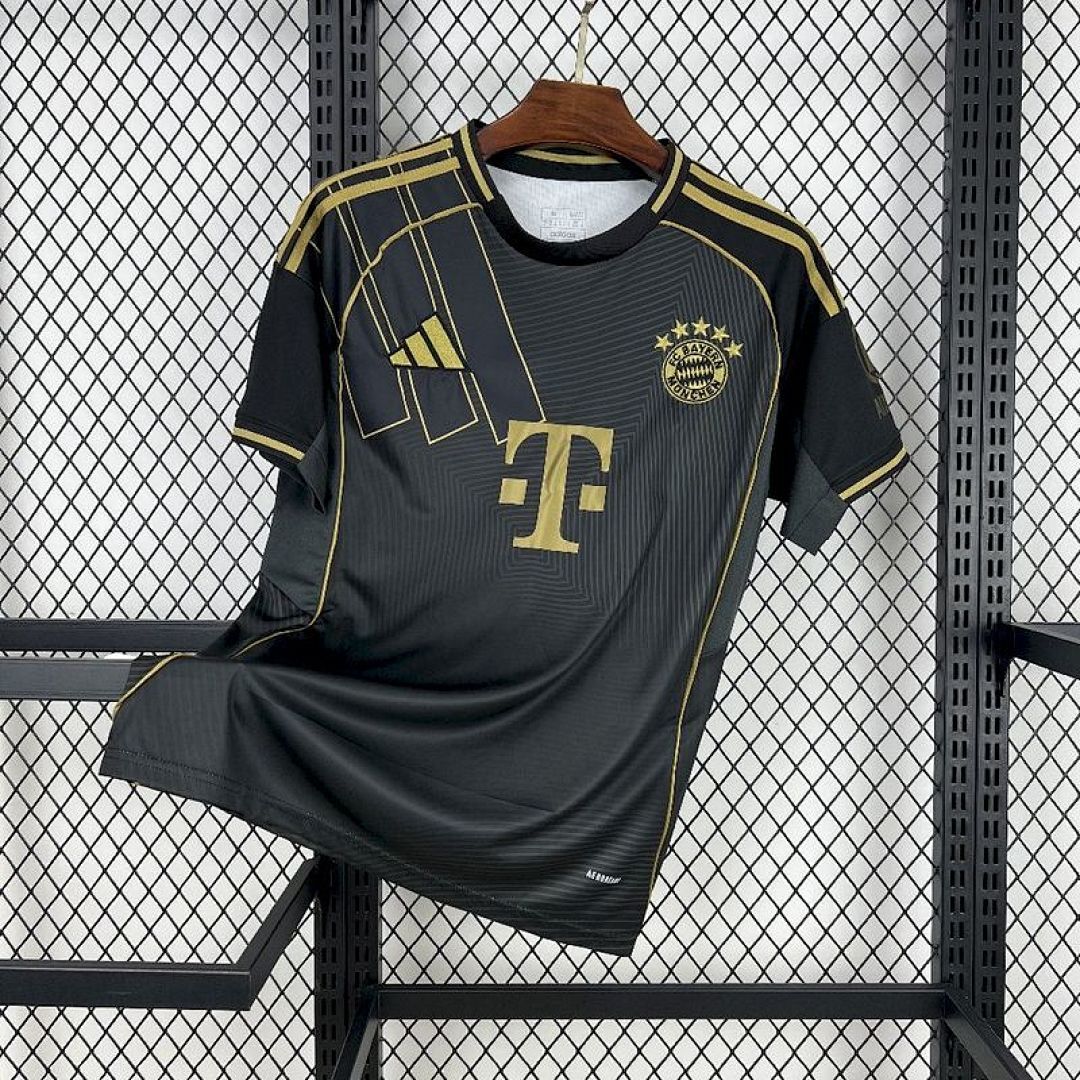 25-26 Bayern Special Edition S-XXL