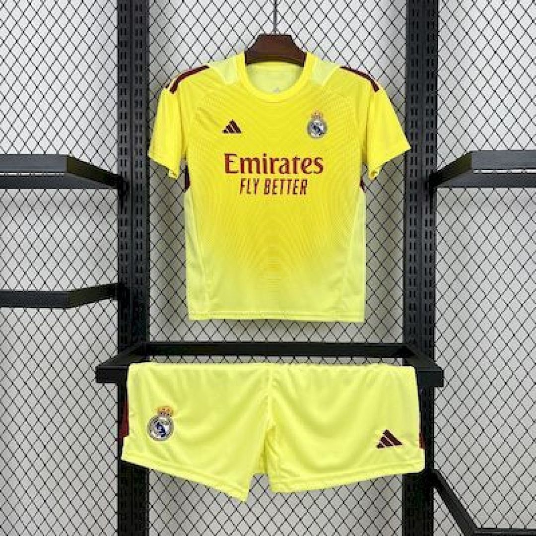 25-26 Real Madrid Goalkeeper KIDS Sizes 16-28