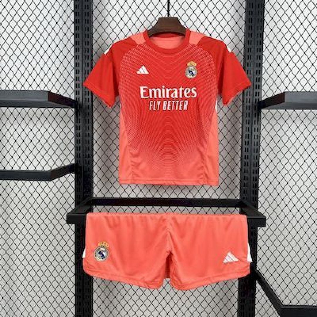 25-26 Real Madrid Goalkeeper KIDS Sizes 16-28