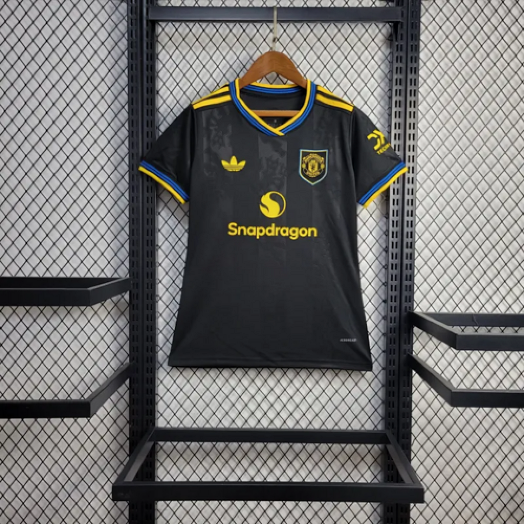 25-26 Women M-U Third S-XXL